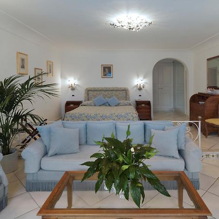 Hotel Villa Brunella Капри Екстериор снимка