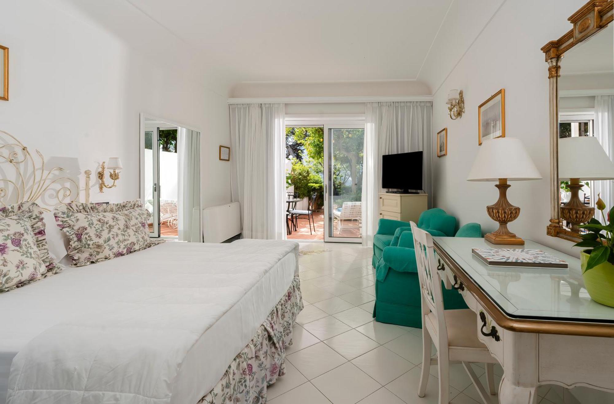 Hotel Villa Brunella Капри Екстериор снимка